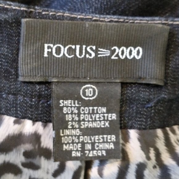 Womens Denim Dark Wash Jean Jacket Size 10 Embroidered Sequins VTG Focus 2000 - Picture 7 of 12